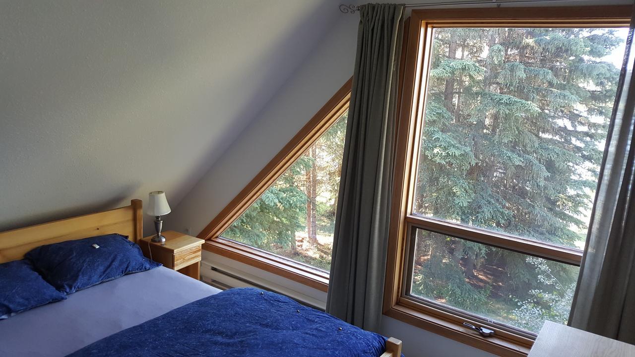 Bed and Breakfast Wettstone Guest Ranch Bridge Lake Exterior foto