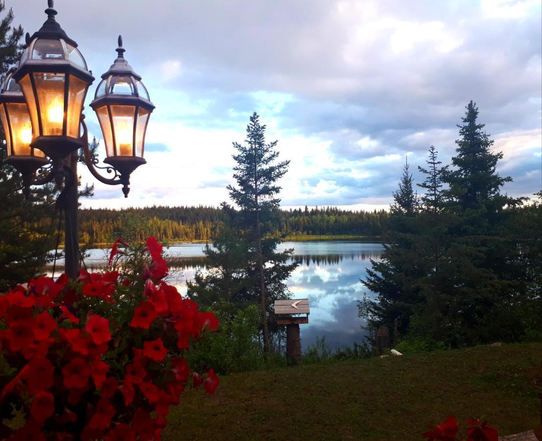 Bed and Breakfast Wettstone Guest Ranch Bridge Lake Exterior foto