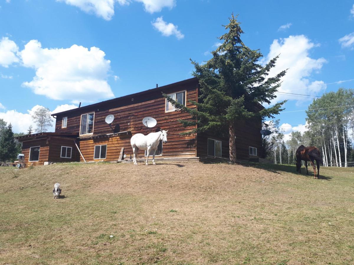 Bed and Breakfast Wettstone Guest Ranch Bridge Lake Exterior foto
